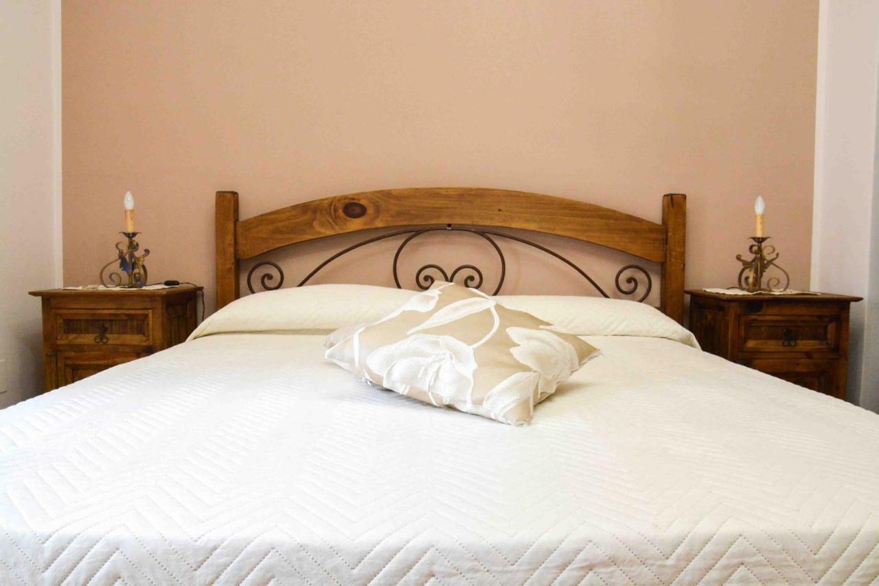 Hotel Castello Di Giuliano Montelepre Buitenkant foto