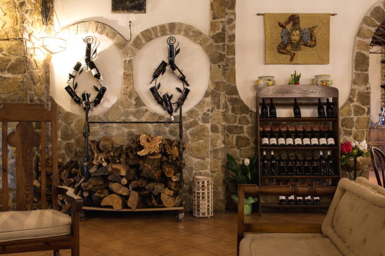 Hotel Castello Di Giuliano Montelepre Buitenkant foto