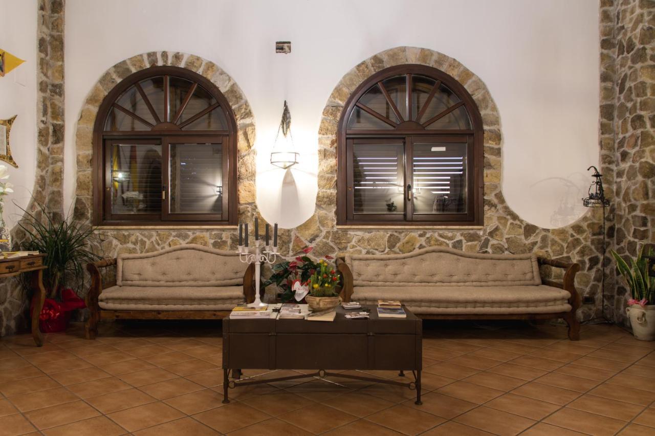 Hotel Castello Di Giuliano Montelepre Buitenkant foto